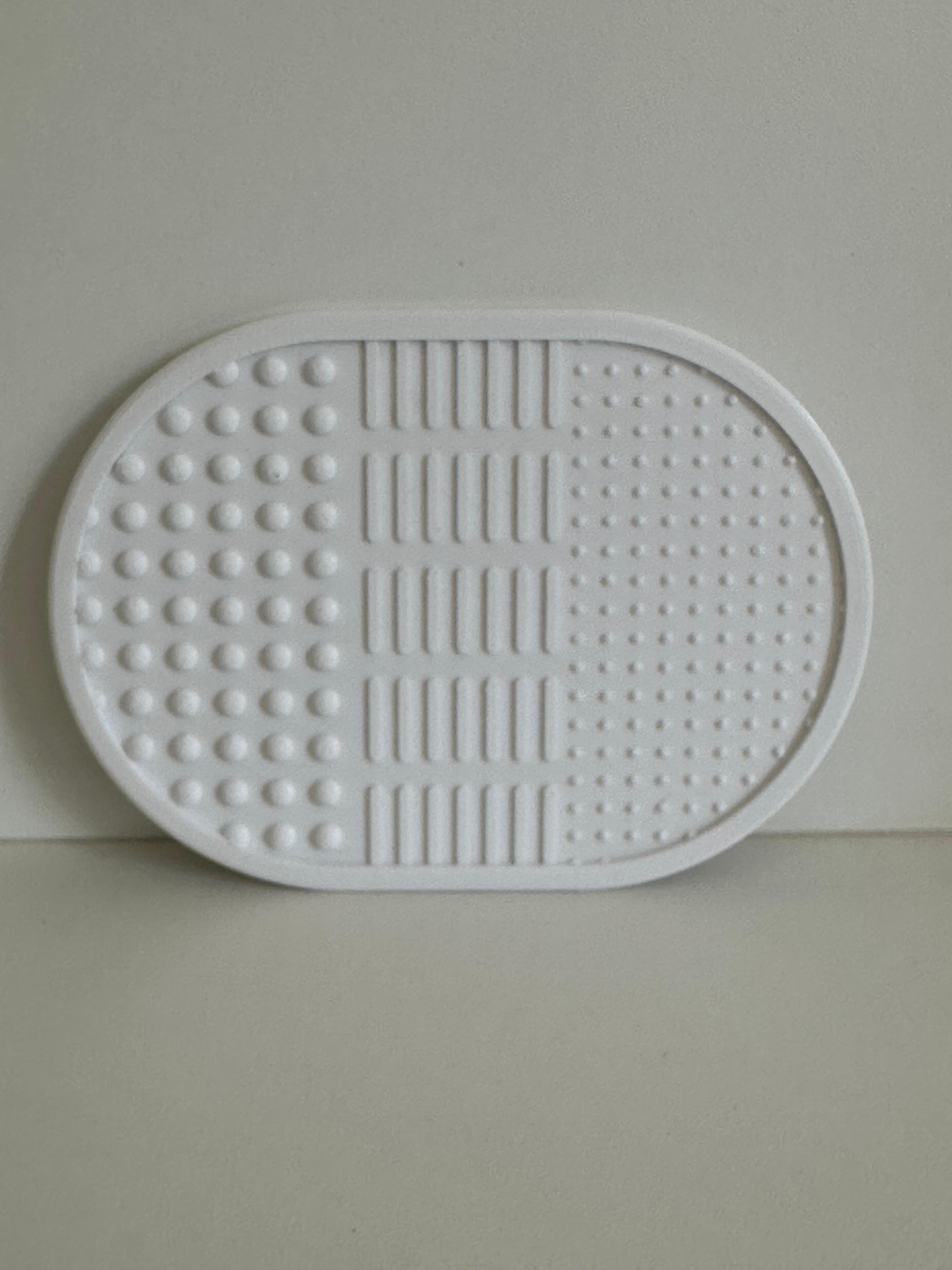 LIMPADOR DE PINCEL OVAL
